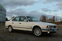 http://www.planeteleds.fr/images/pack/bmws5e34.jpg