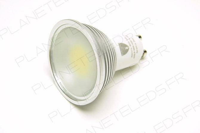 http://www.planeteleds.fr/images/lamp/gu10cob5wldjg.jpg