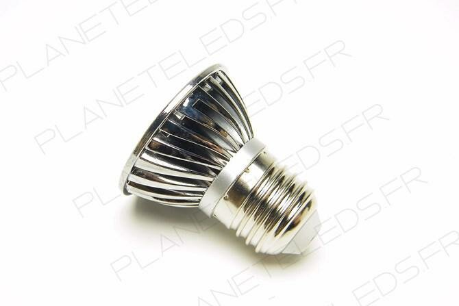http://www.planeteleds.fr/images/lamp/e2720lww.png