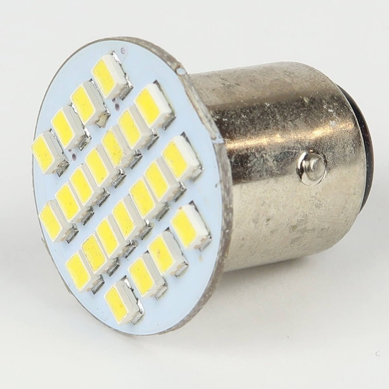 Eclairage LED pour voiture et moto : Ampoule Led BA15S/1156 22 Leds SMD 140° Blanche 6V