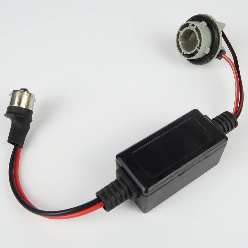 Accessoires LED pour voiture et moto : Module Anti-Erreur ODB BA15S plug&play Accessoires LED pour voiture et moto : Module Anti-Erreur ODB BA15S plug&play